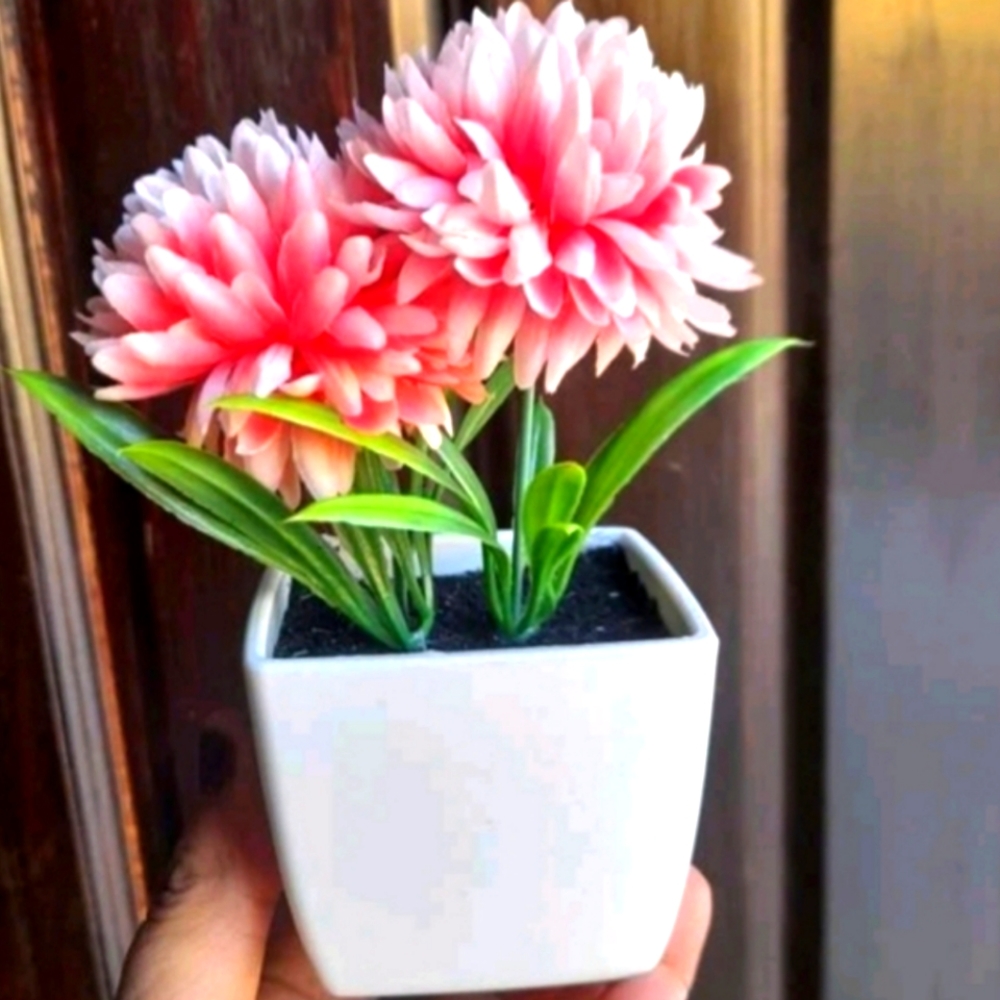 Artificial potted chrysanthemum